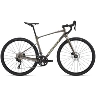 Giant Revolt 1 Metal 2025 Férfi Gravel Kerékpár